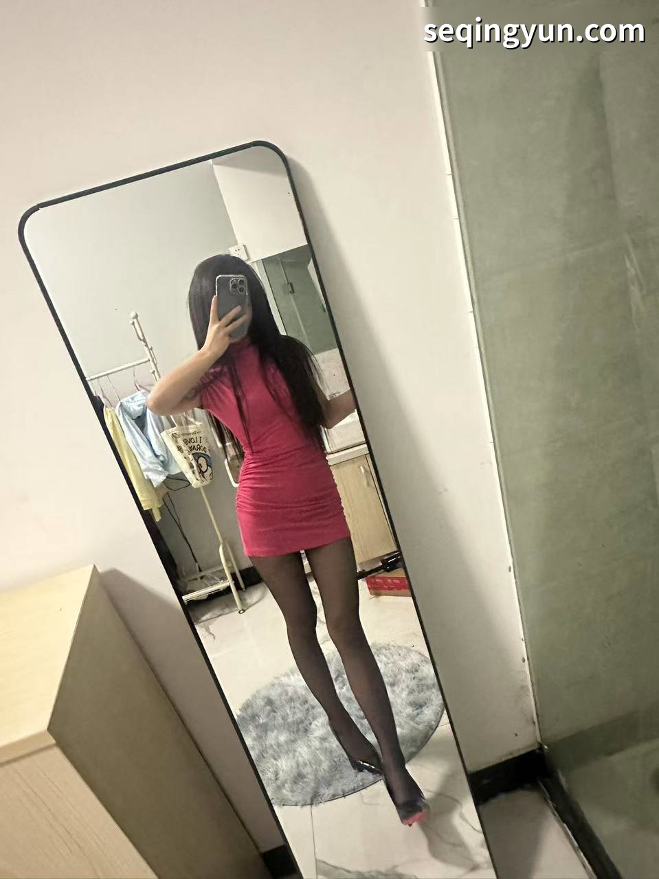 PICTURE_2.jpg
