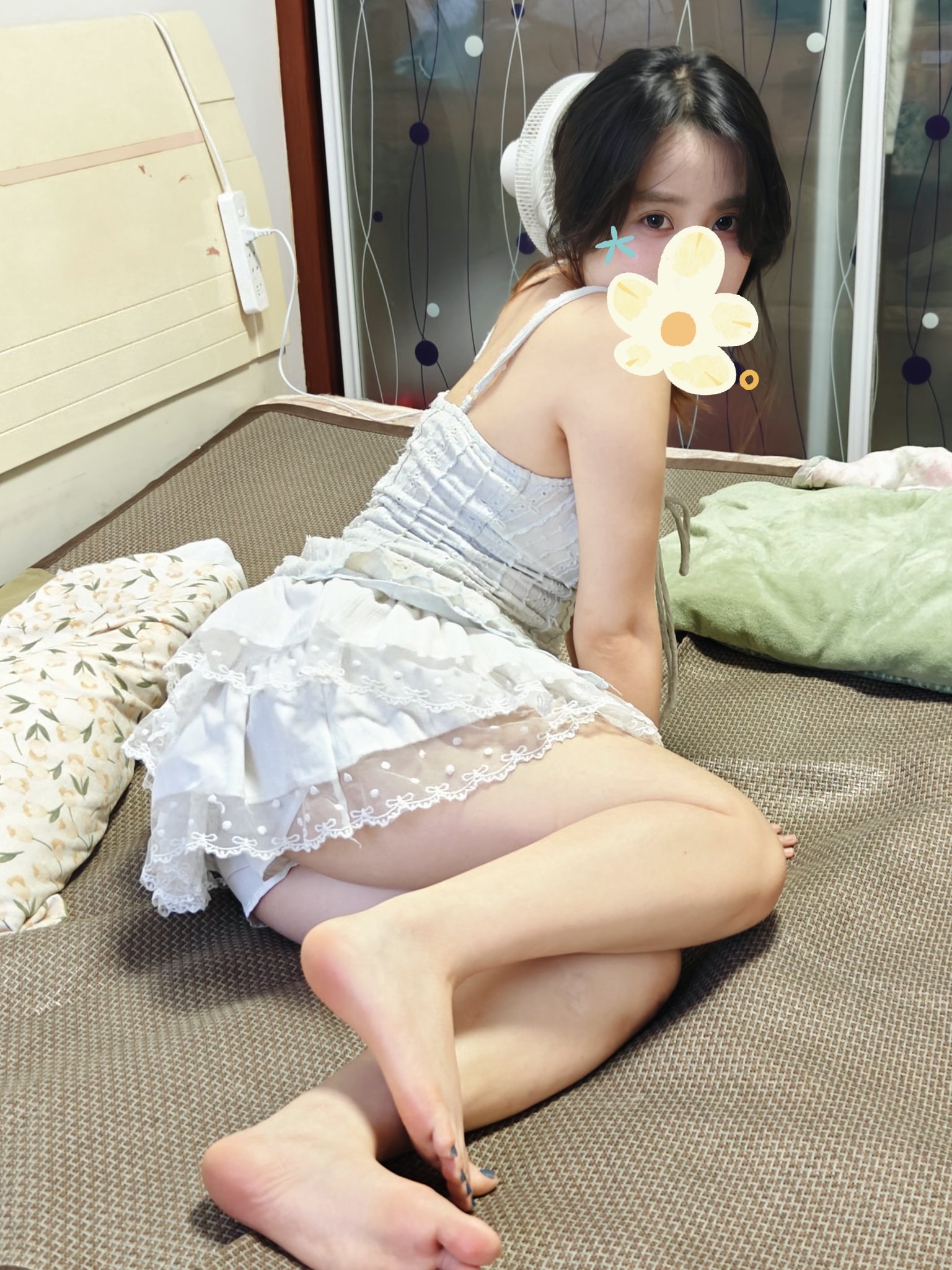 ❤️❤️爱妃可爱女友【菲菲】自慰棒紫薇，抠潮喷了，爆操足射爽死了