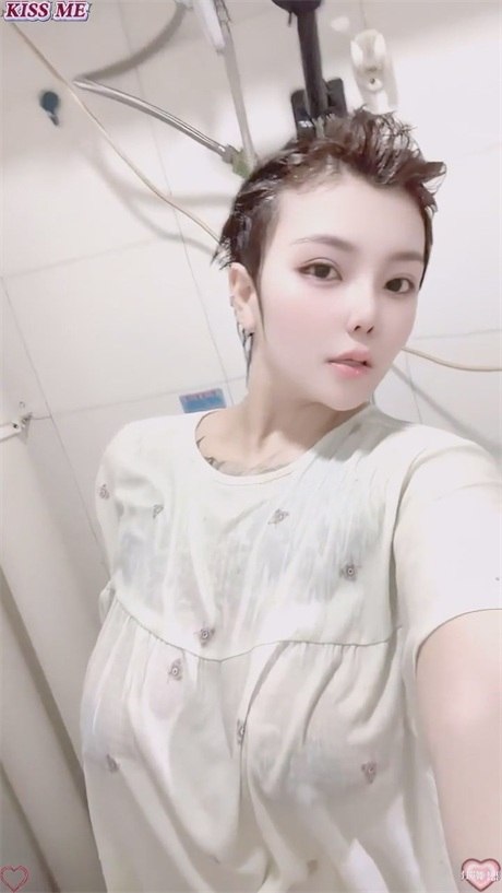 ❣️推荐❣️骚逼人妻【蒙得莎莎】大面积纹身,道具自慰高潮,口活干炮一条龙,乳汁喷射龟头上,大补38V